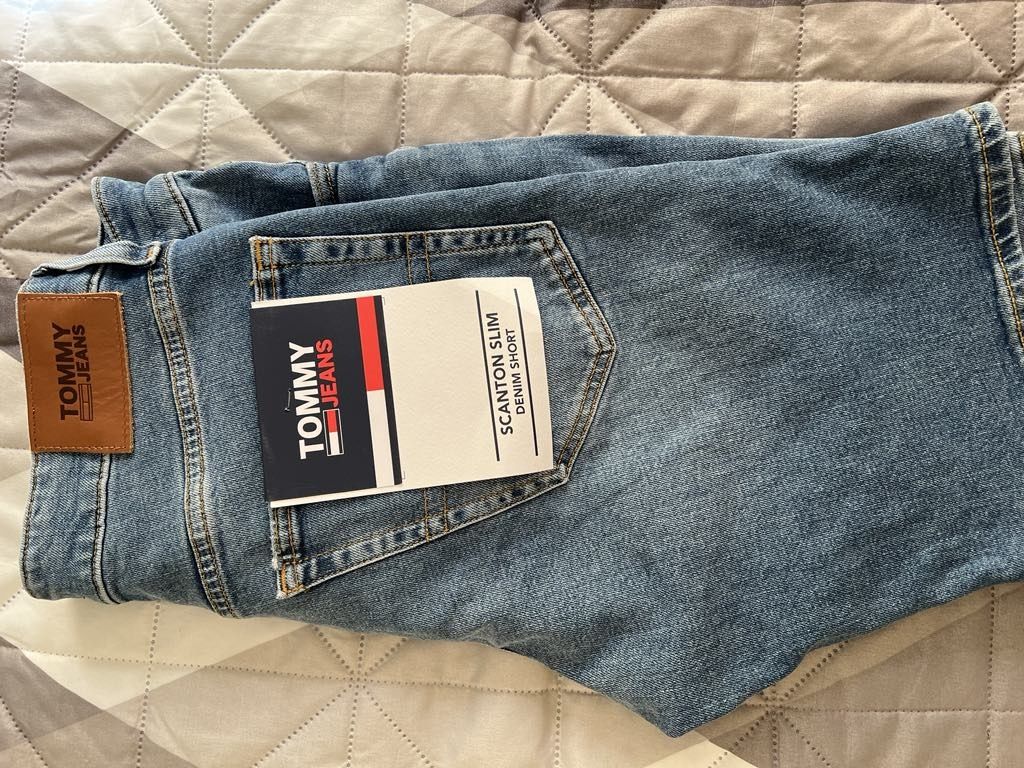 Spodenki krótkie Tommy Jeans 32