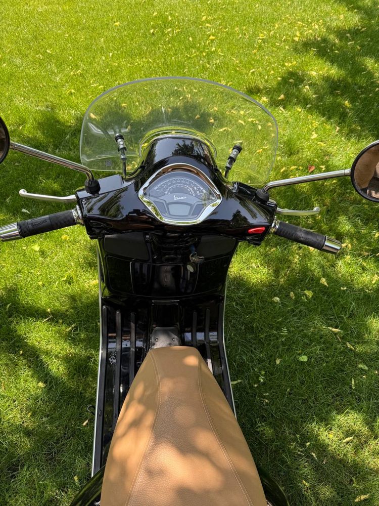Vespa gts 300 продам майже новий