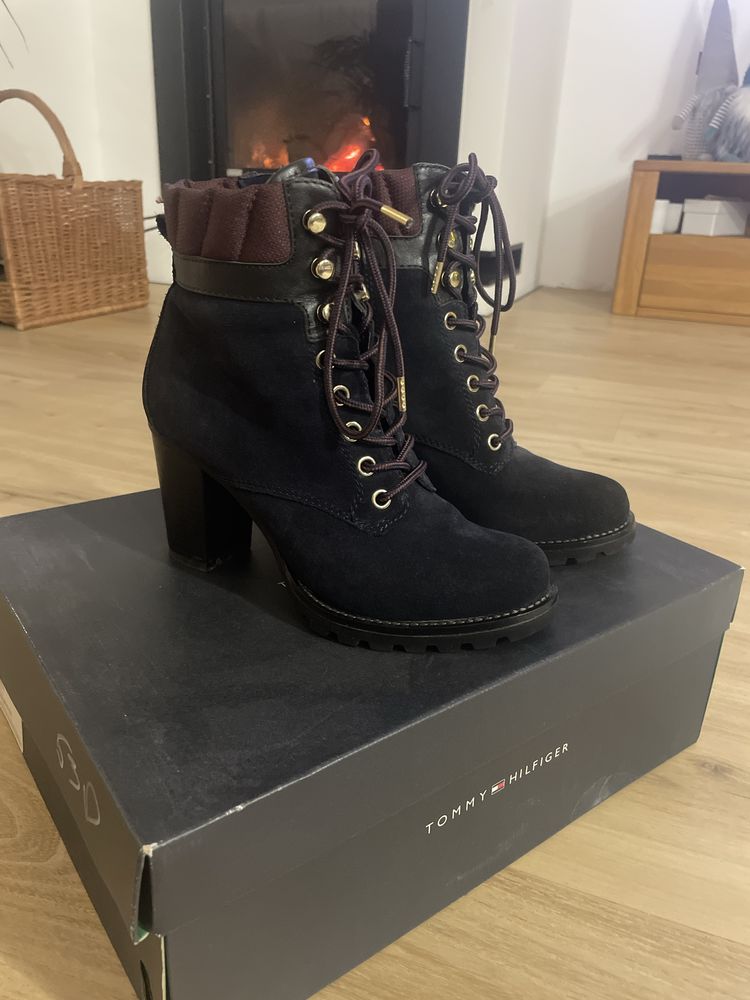 Botki kozaki Tommy Hilfiger r. 39