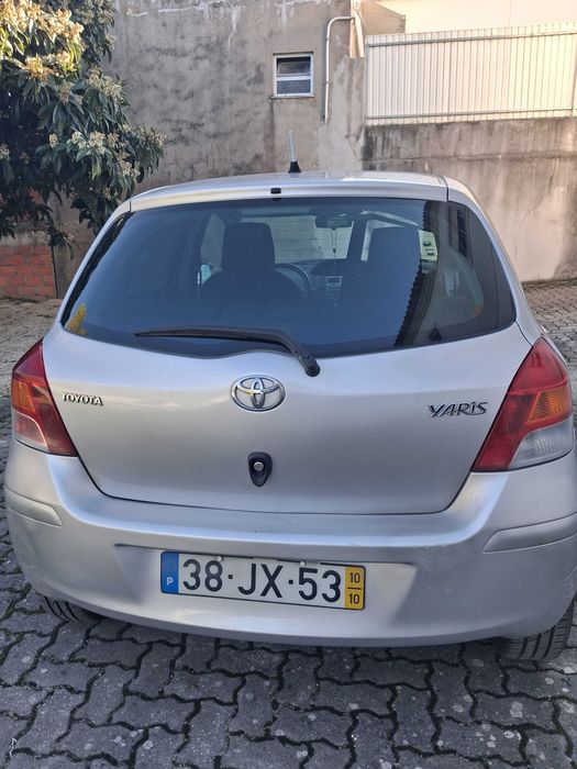 Toyota yaris 85000km