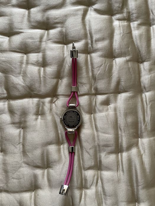 Relógio redondo da Lacoste