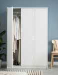 Roupeiro branco com 117x 176 com 3 portas