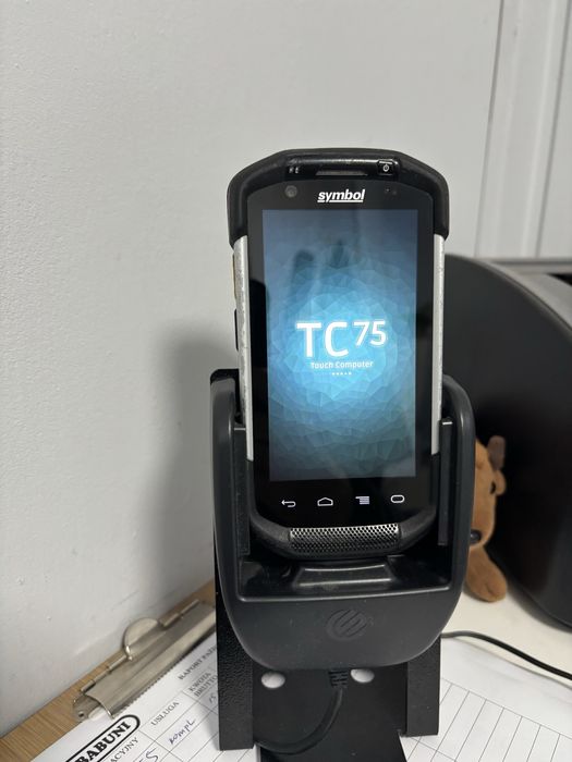 Skaner Zebra TC75