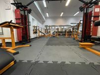 Mata pod sprzęt, podłoga gumowa do ćwiczeń. Fitness siłownia CROSSFIT