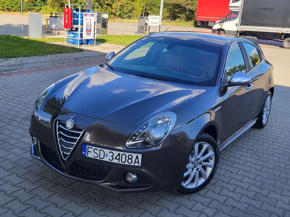Alfa Romeo Giulietta 2014 Klimatyzacja Automatyczna Felgi Aluminiowe 17' Serwis