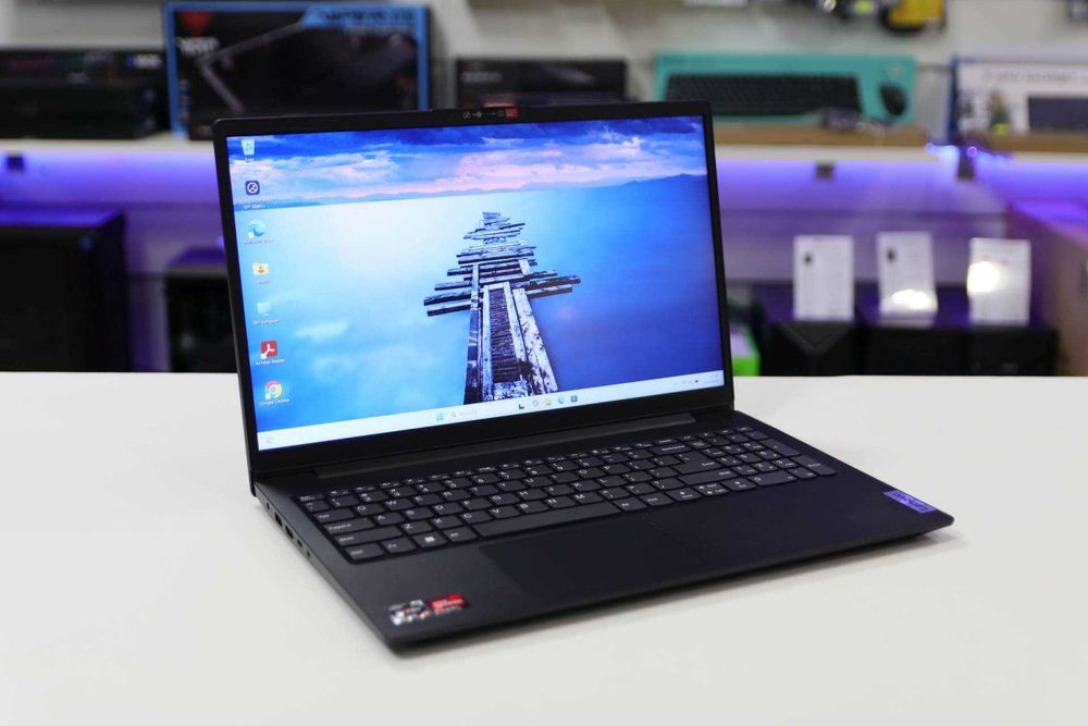 Lenovo V15 G4 AMN Ryzen 3 7320U / 8GB DDR5 / 256GB NVMe / W11 / NOWY