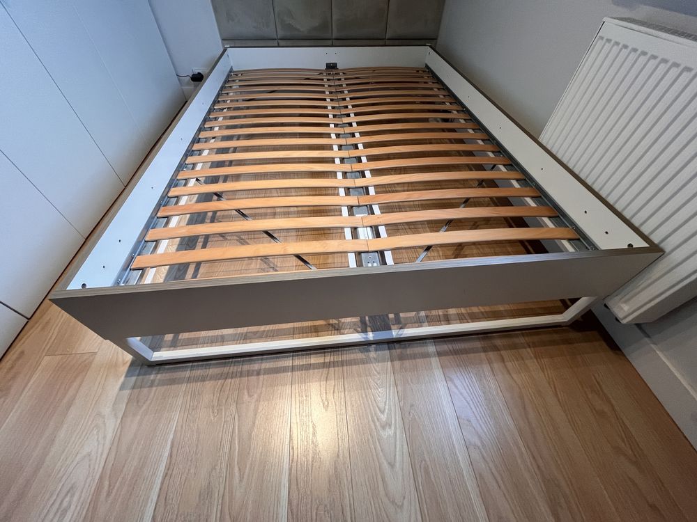 Łózko Ikea 140x200 cm