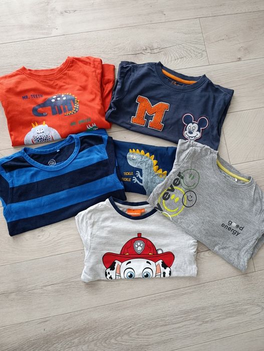 Zestaw koszulek r 116