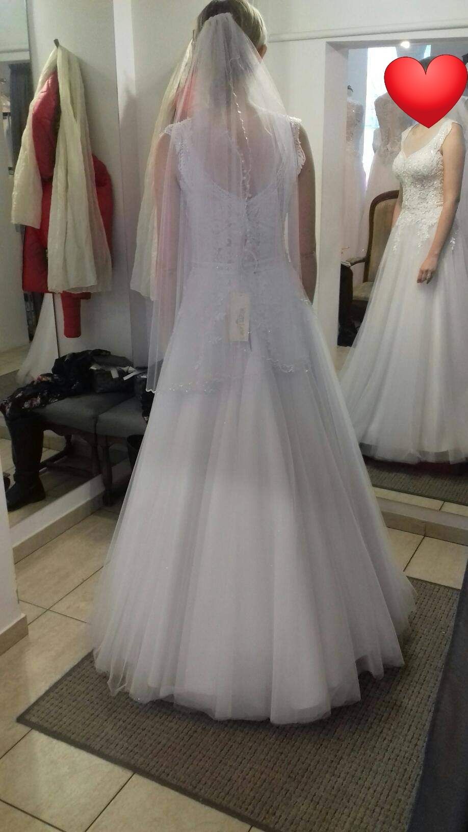 Biała suknia ślubna 36 księżniczka Princess tiul + welon kryształki