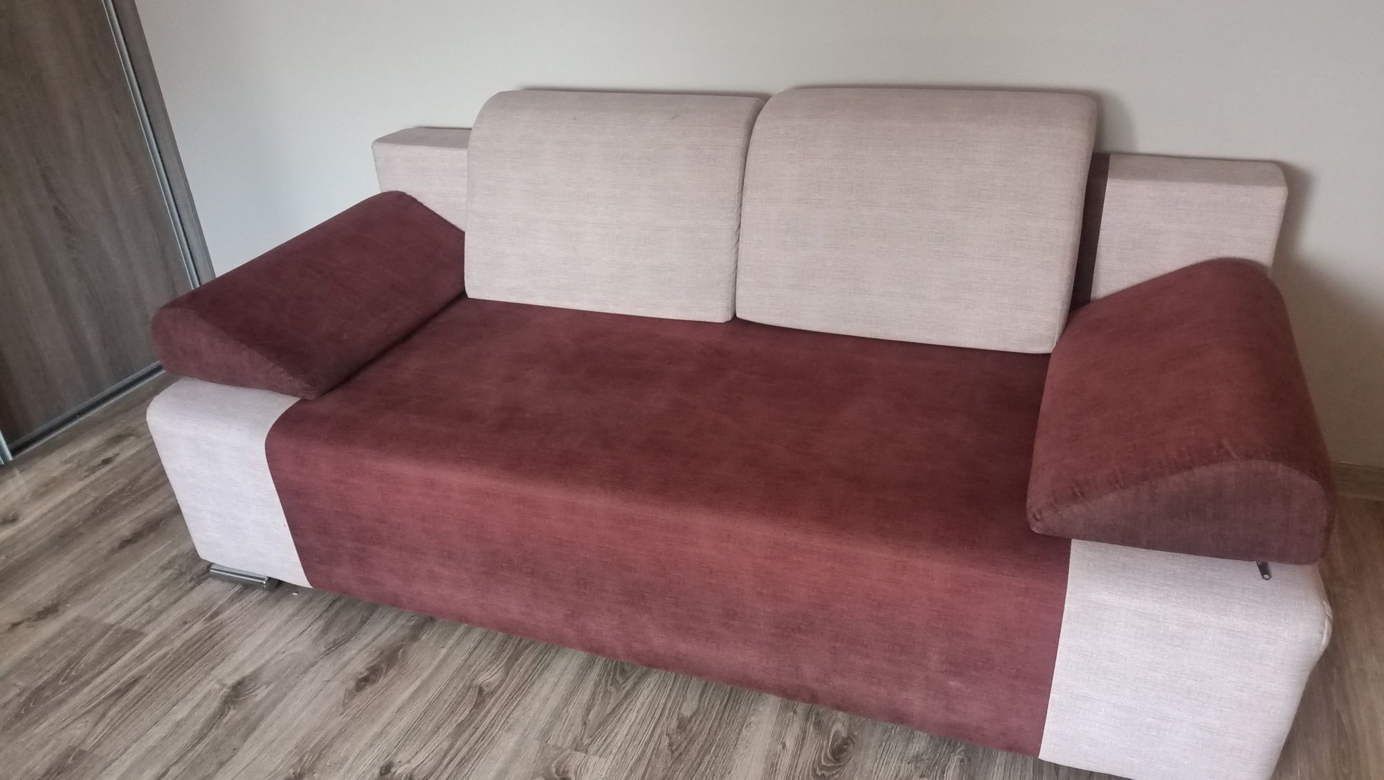 Sofa w dobrym stanie