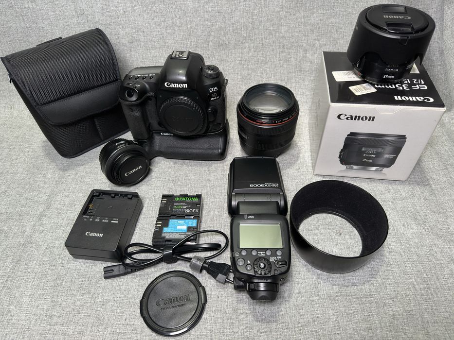 Фотоаппарат canon 5d mark iv .