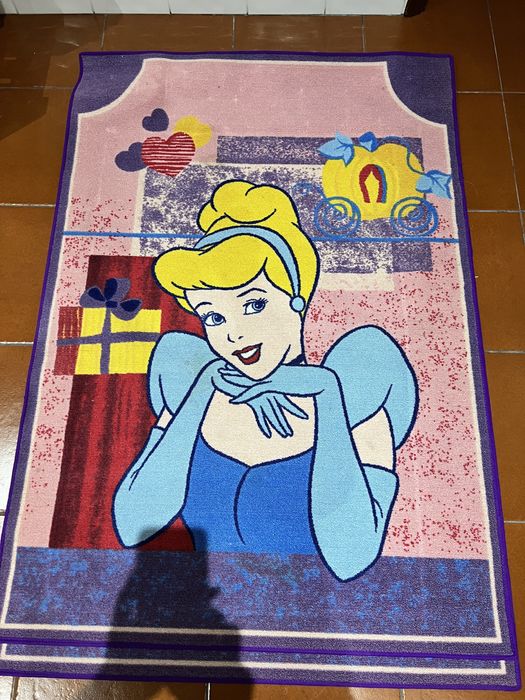 Tapetes para quarto de menina