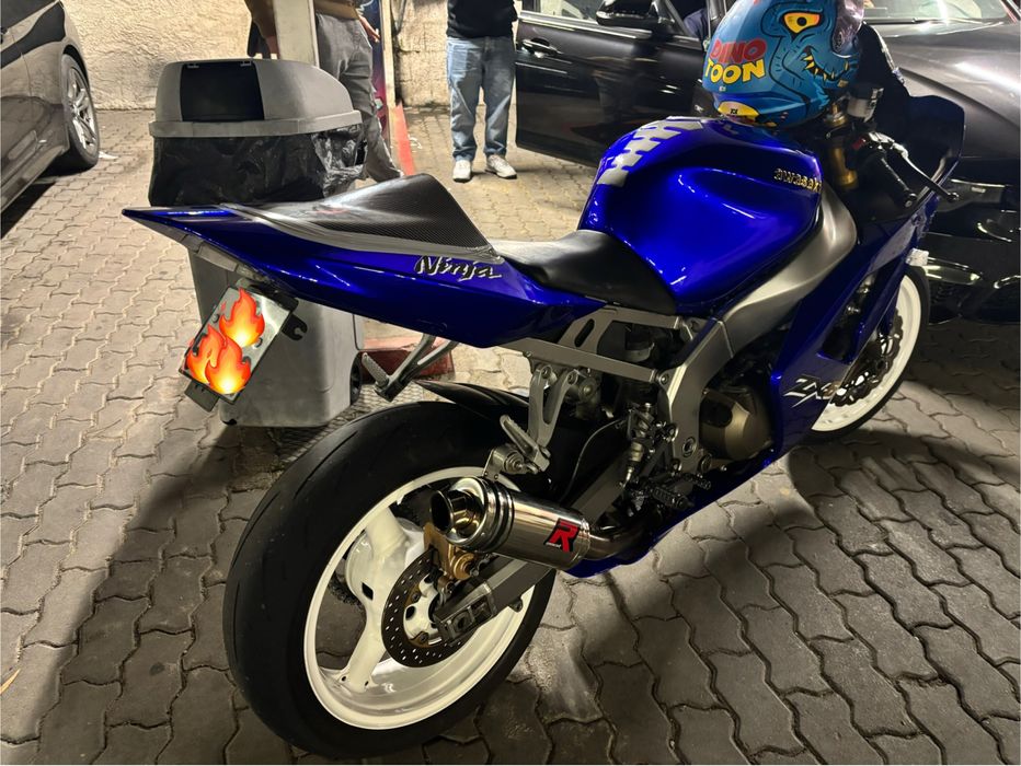 Kawasaki ninja zx6r