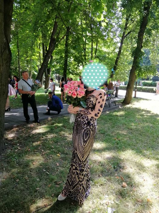 Вечернее красивое платье