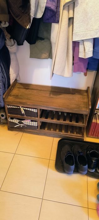 Ławka z siedziskiem półki na buty kosze