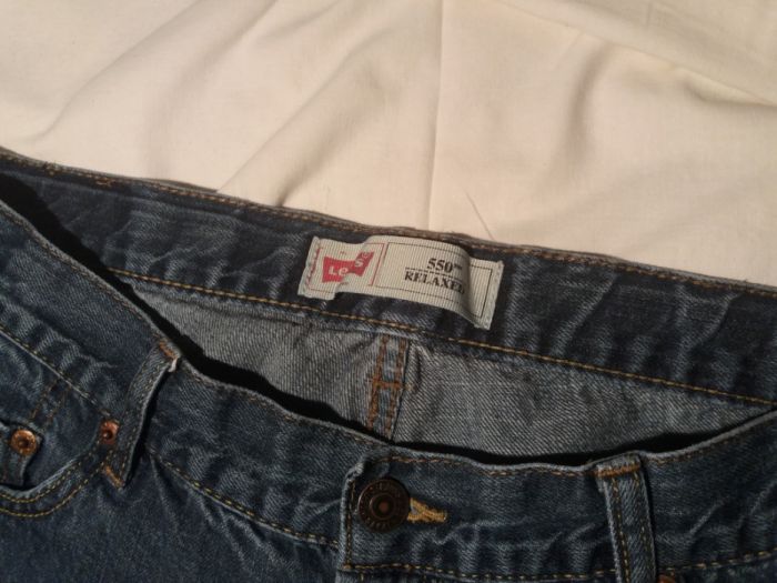 Джинсы Levis подросткрвые, для полненького