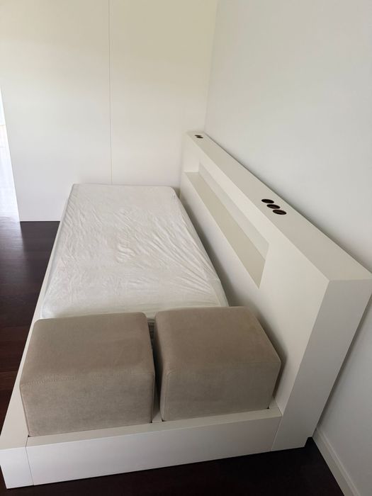 Cama solteiro com colchão