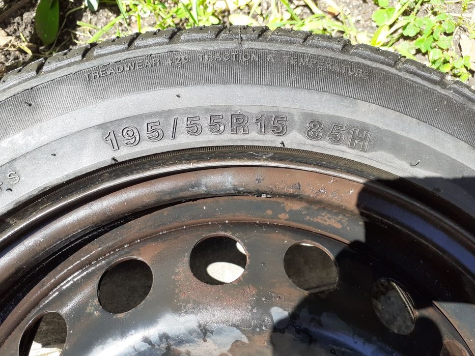 Pneu C/Jante 195/55 R15