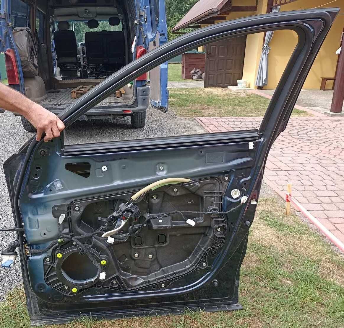 Drzwi prawy przód Mazda CX 5 II kolor 42M