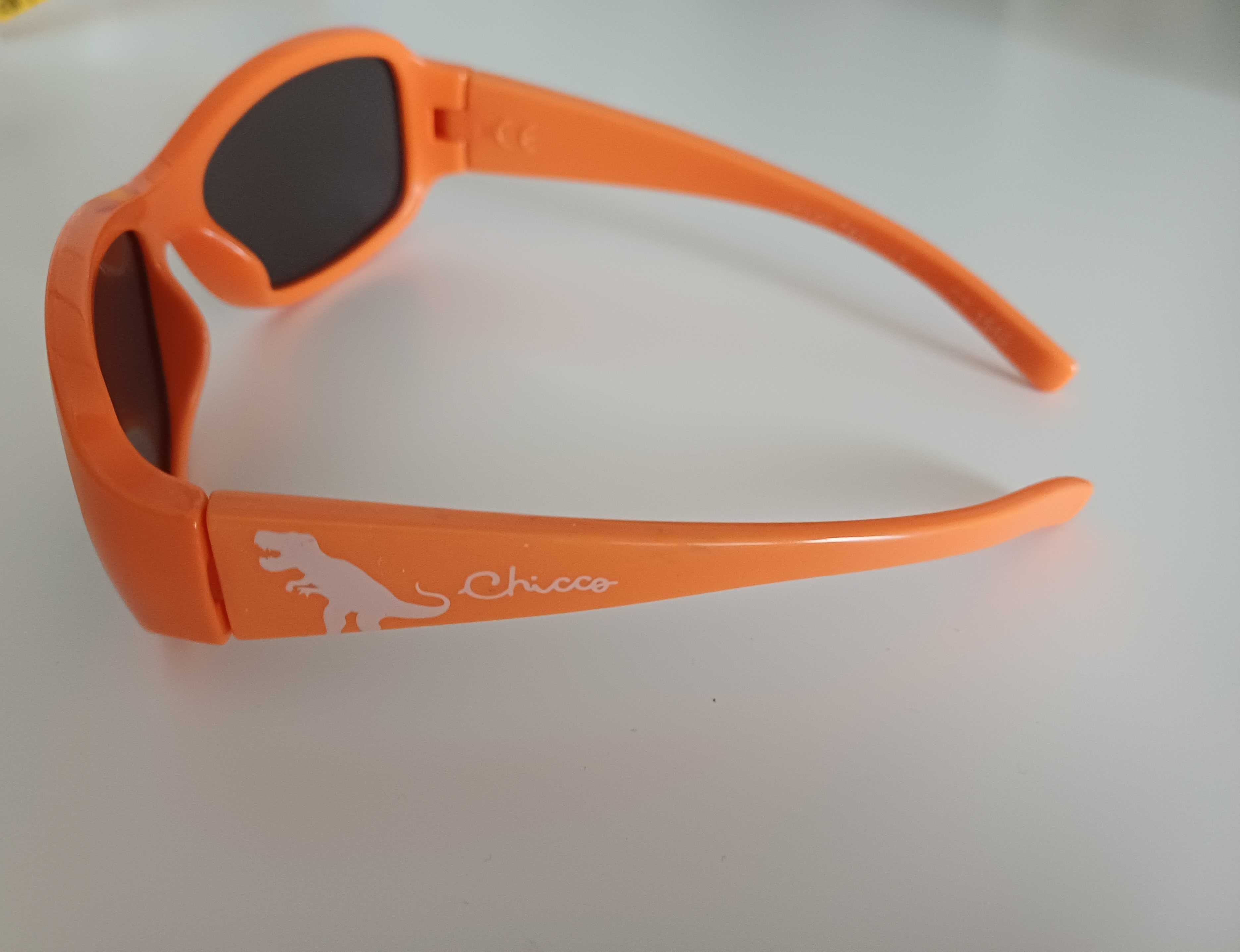 Óculos de sol da chicco