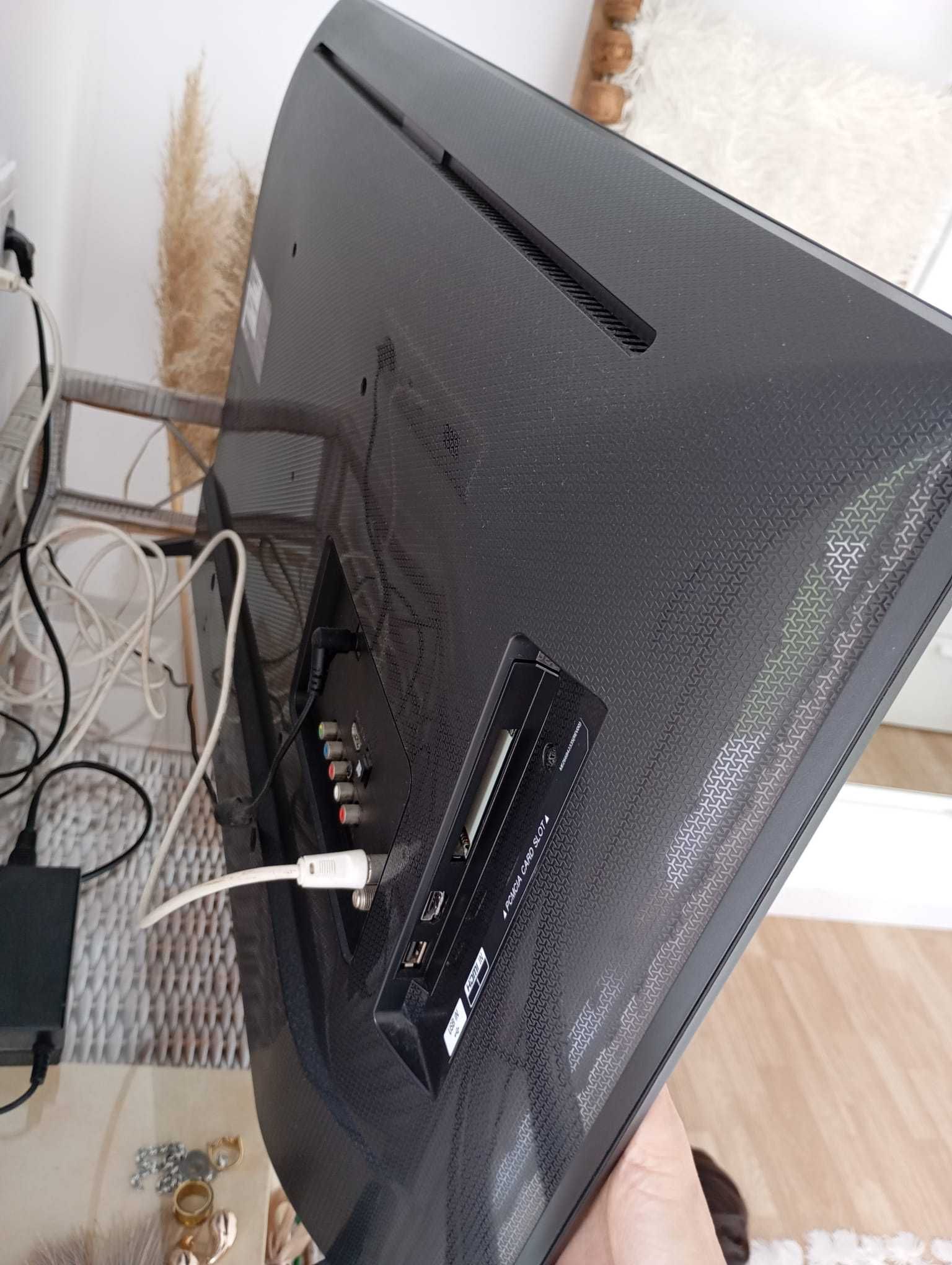 Vendo televisão como nova.