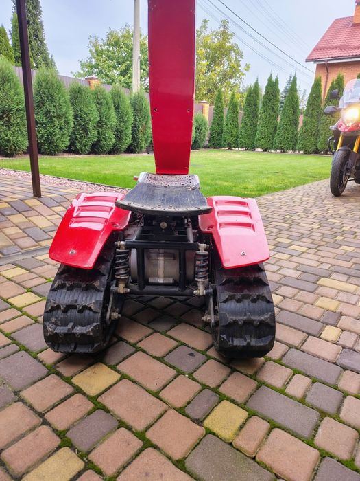 Мотовездіход ,мотоскейт ,гусеничний скейт,