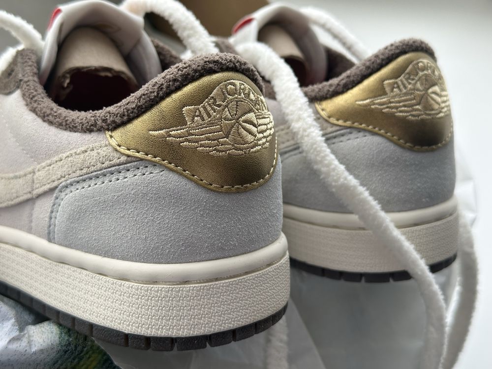 Кросівки Nike Air Jordan 1 Retro Low OG Year of the Rabbit DV1312-200