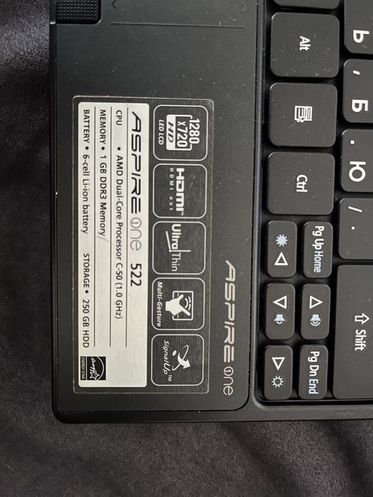 Нетбук Acer Aspire One 522
