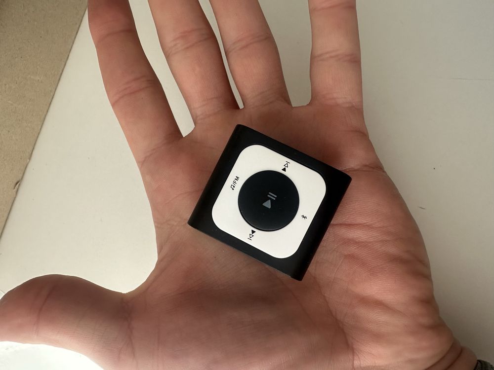 Odtwarzacz MP3 bluetooth jak iPod shuffle 4GB Ruizu x66
