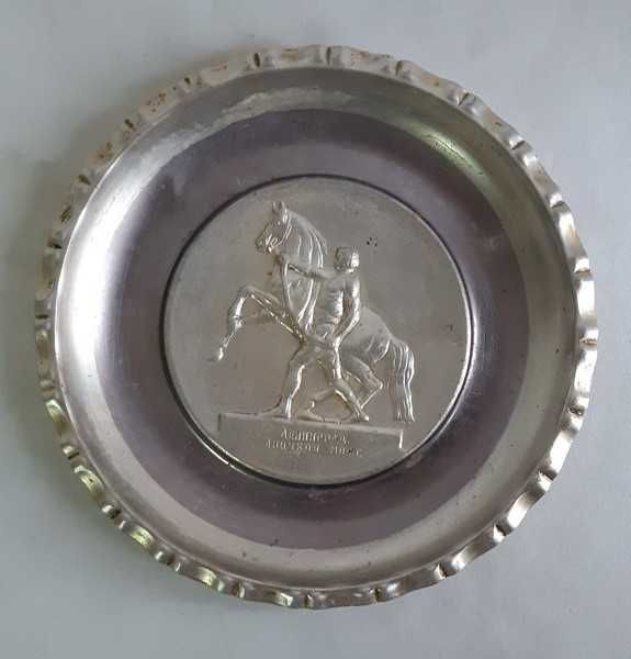 Декоративная металлическая тарелка Аничков мост, Ленинград СССР