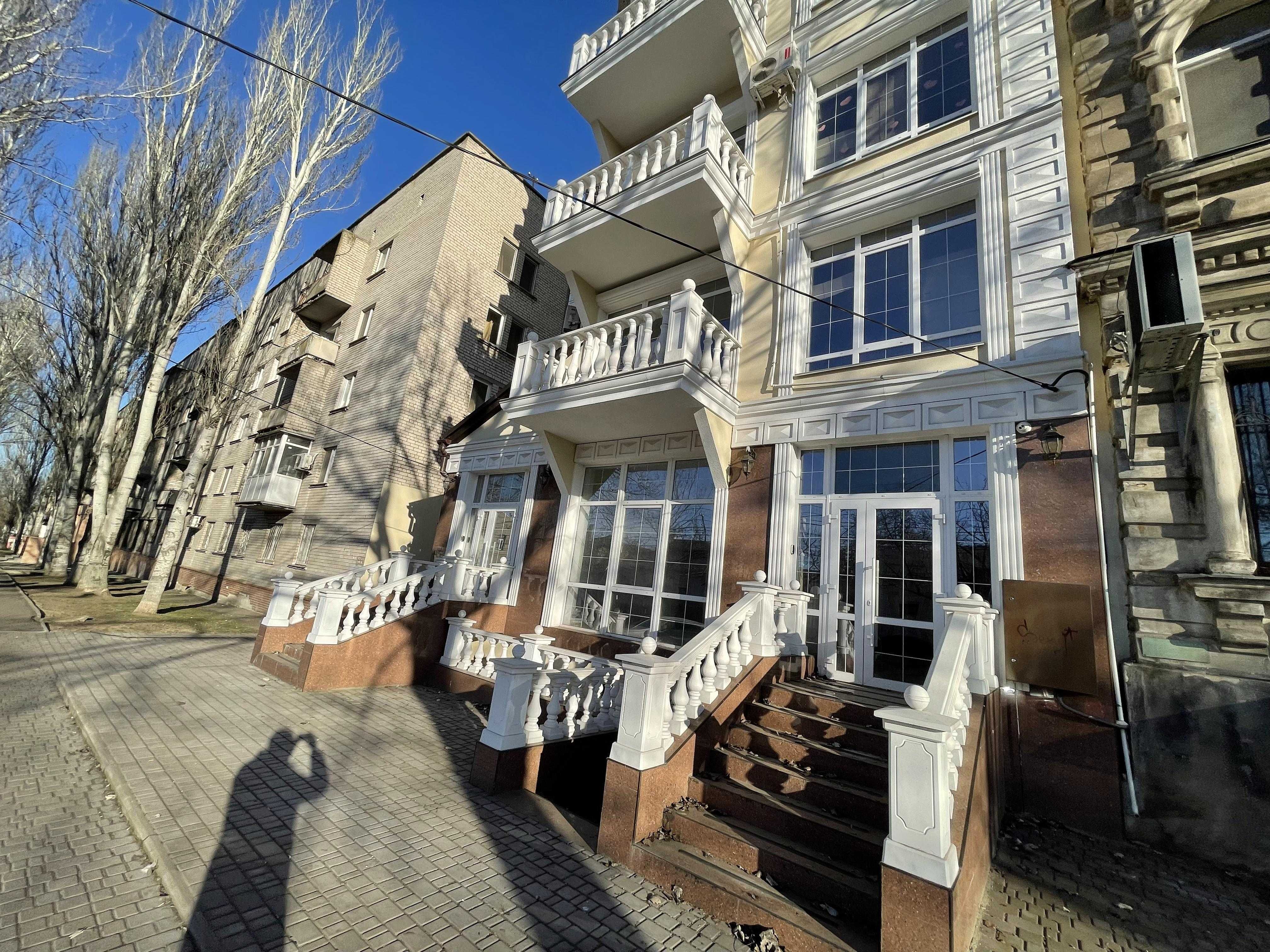 Фалеевская рядом с пр.Центральным  120м новострой цена 31000 грн/мес