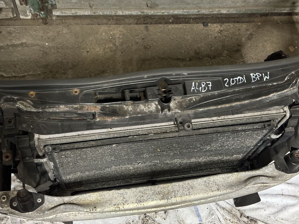Pas Przedni Wzcmocnienie Chłodnice Wiatrak A4 B7 2.0 TDI BPW