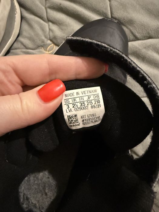 Зимові ботинки addidas 35