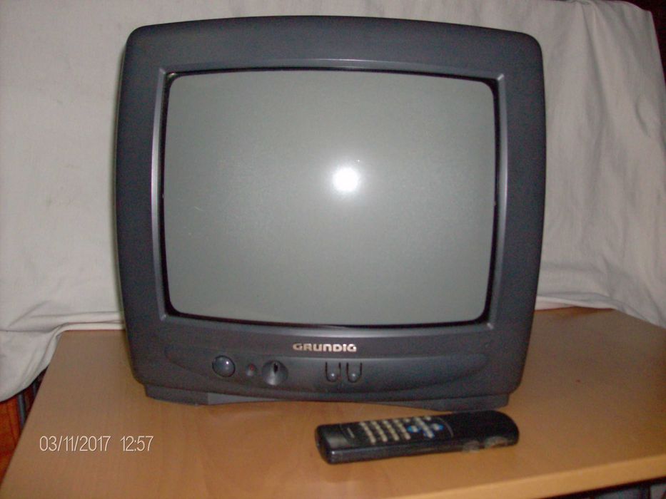 Televisão Grundig P37