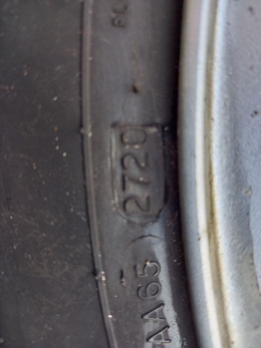 Koła zimowe  205/55/16 alufelgi oryginał Ford