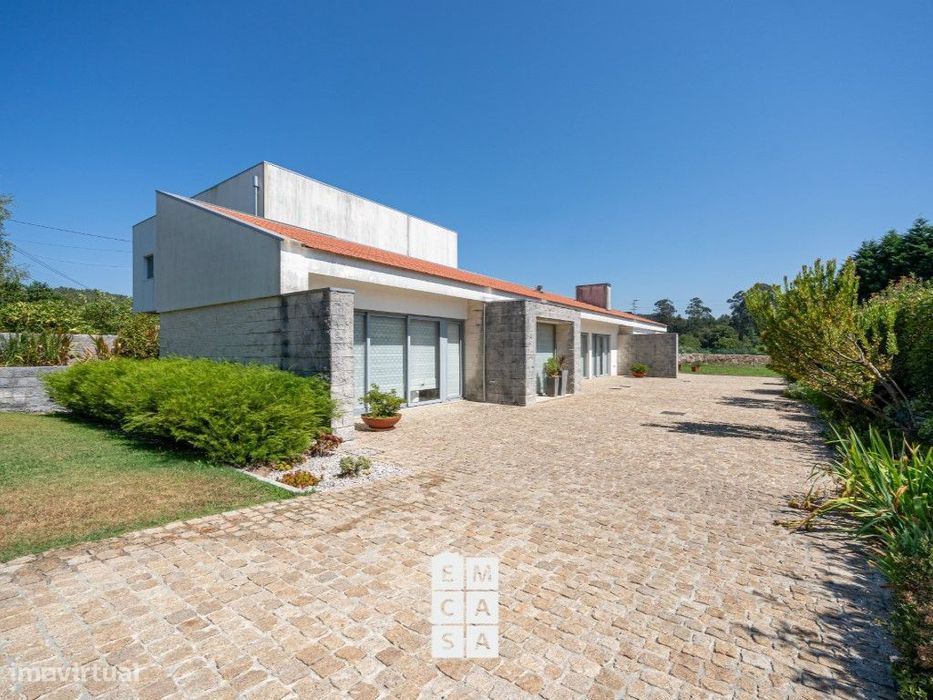 Moradia Isolada T3 em Escariz