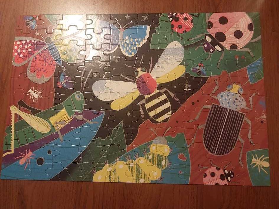Puzzle świecące w ciemności 100 elementów Owady