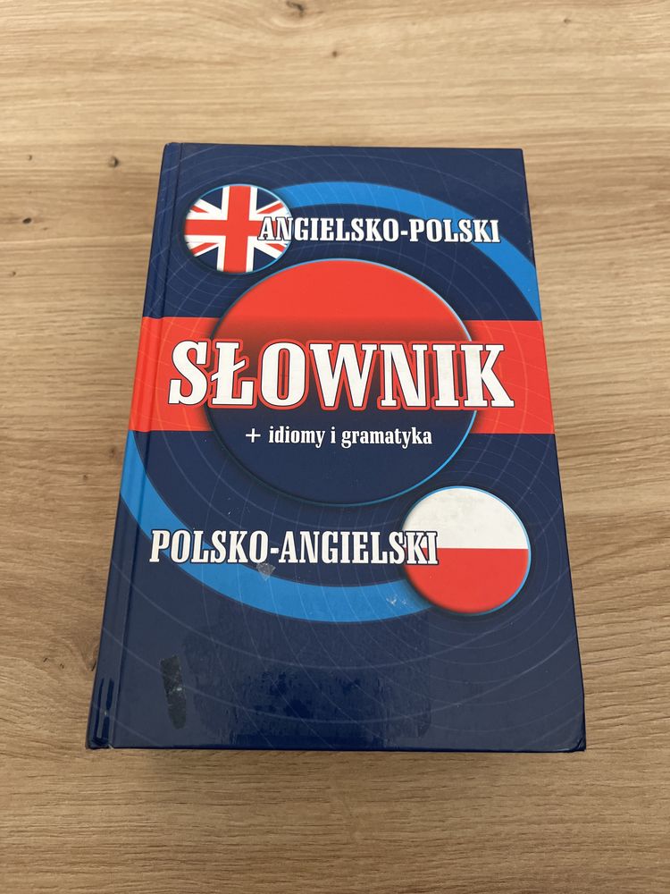 Słownik angielsko-polski i polsko-angielski + idiomy i grmatyka
