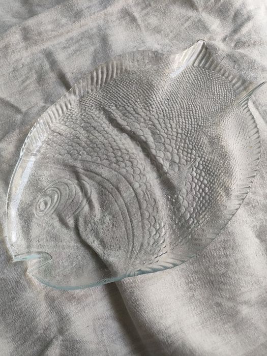 Prato, travessa em forma de Peixe