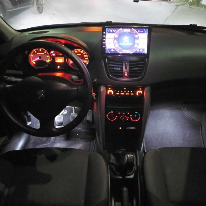 PEUGEOT 207 Versão Sportium