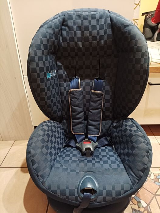 Fotelik samochodowy BeSafe IZI 9-18 kg