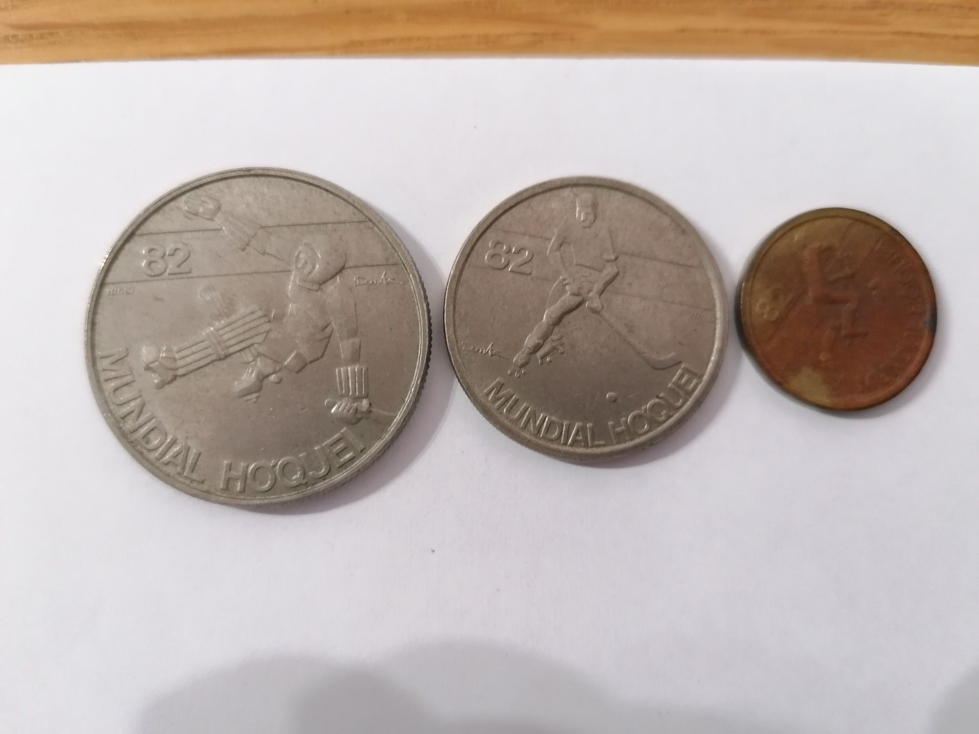 Vendo moedas Escudo República Portuguesa,