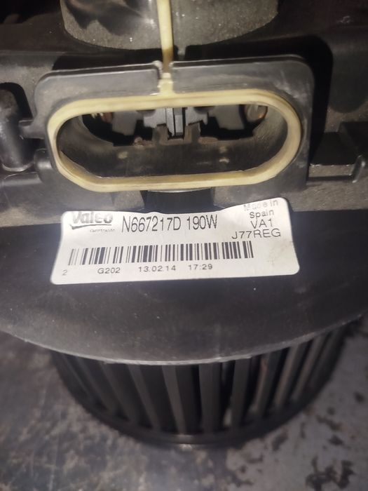 Моторчик вентилятор печки Ниссан