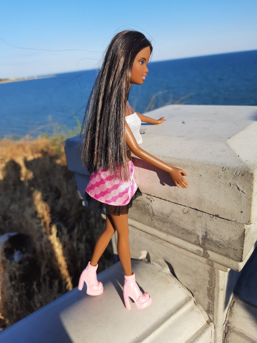 Коллекционная Nikki Никки смуглая барби Mattel гнётся талия