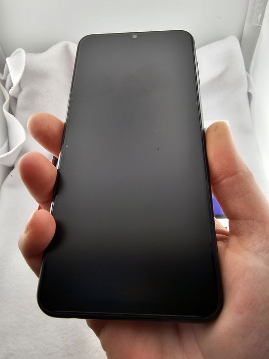 Samsung Galaxy M23 5g jak nowy