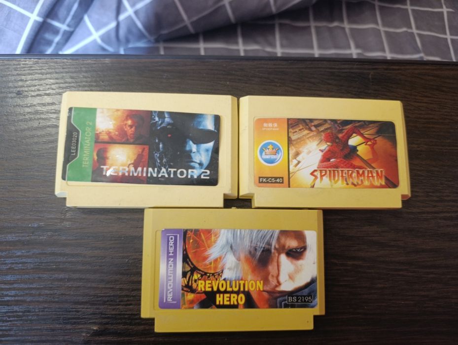 Картриджи цена за 3 штуки !