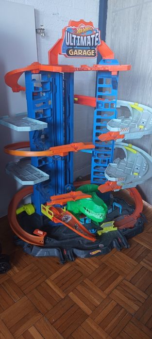 Garaż hot wheels