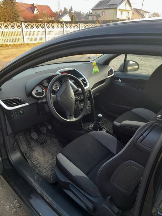 Peugeot 207, 2008r.