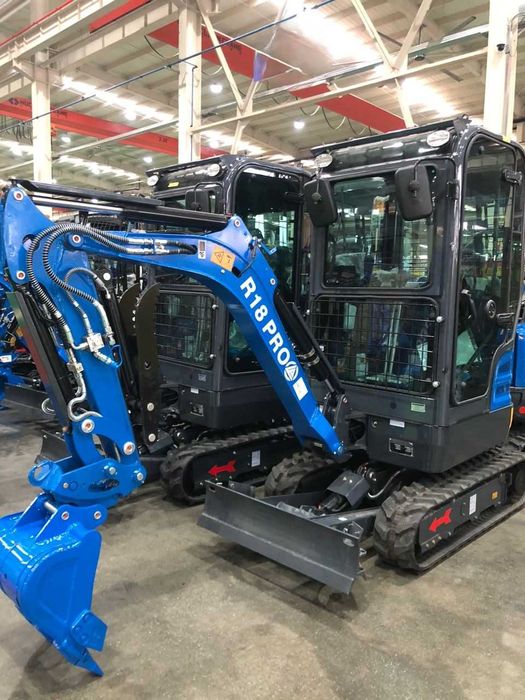 RIPPA R18 PRO KUBOTA Kabina joystick minikoparka