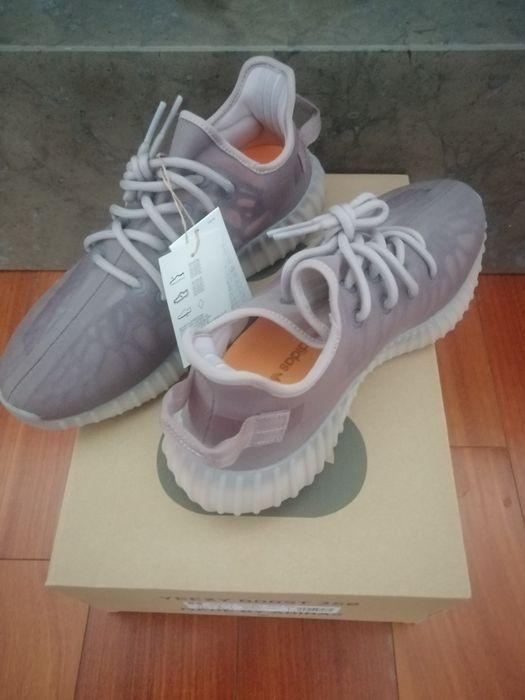 Adidas Yeezy Boost V2 350 Mono Mist, tamanho 42 e 2/3 (size 9 US)